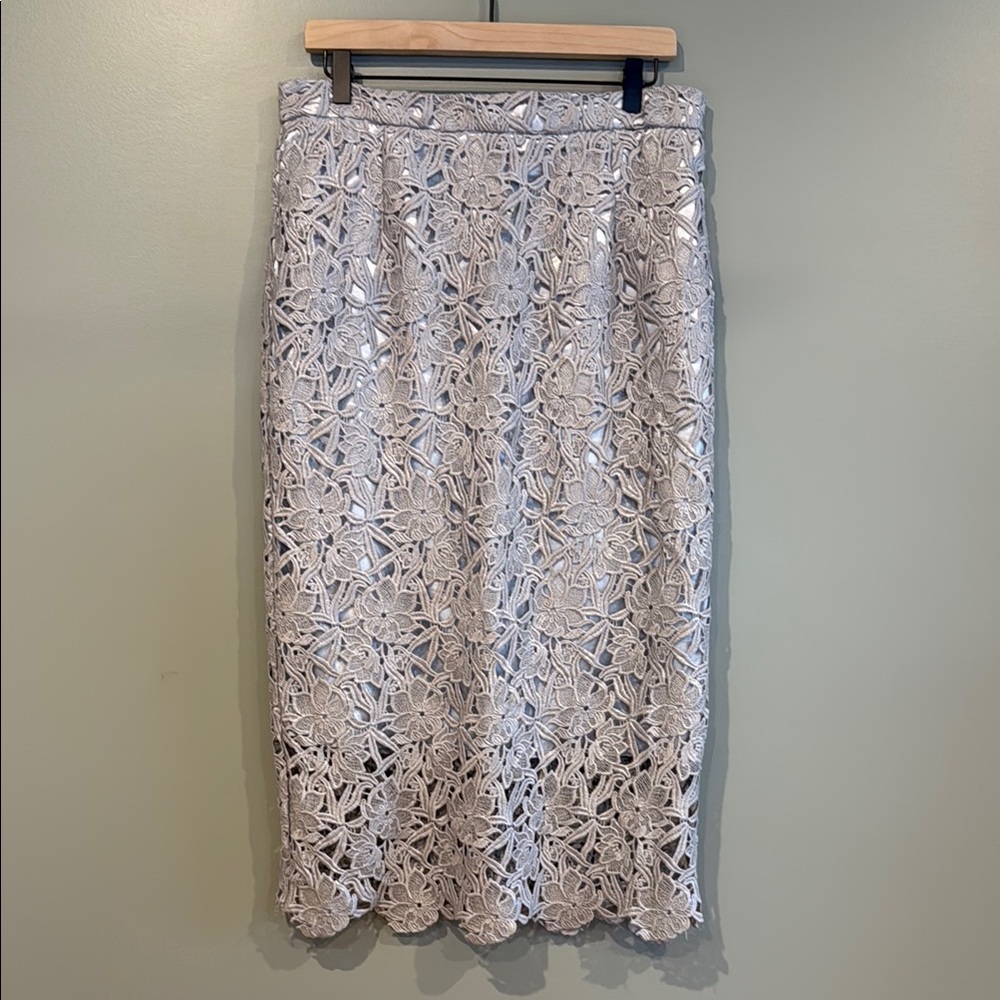 Pencil skirt